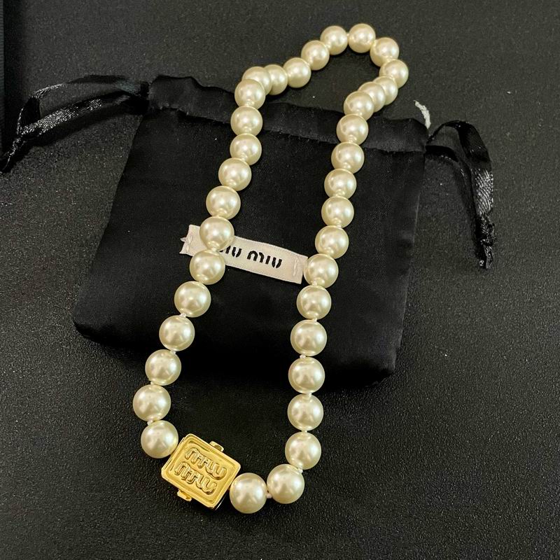 MiuMiu Necklace 05yxh02